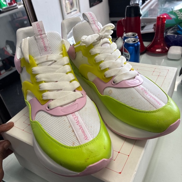 Alexander McQueen Oversized Men's Runner SZ 46 Rare No Size Tag Pre Owned Used - Picture 2 of 16